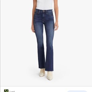 MOTHER Denim the Weekender Fray **SOLD OUT